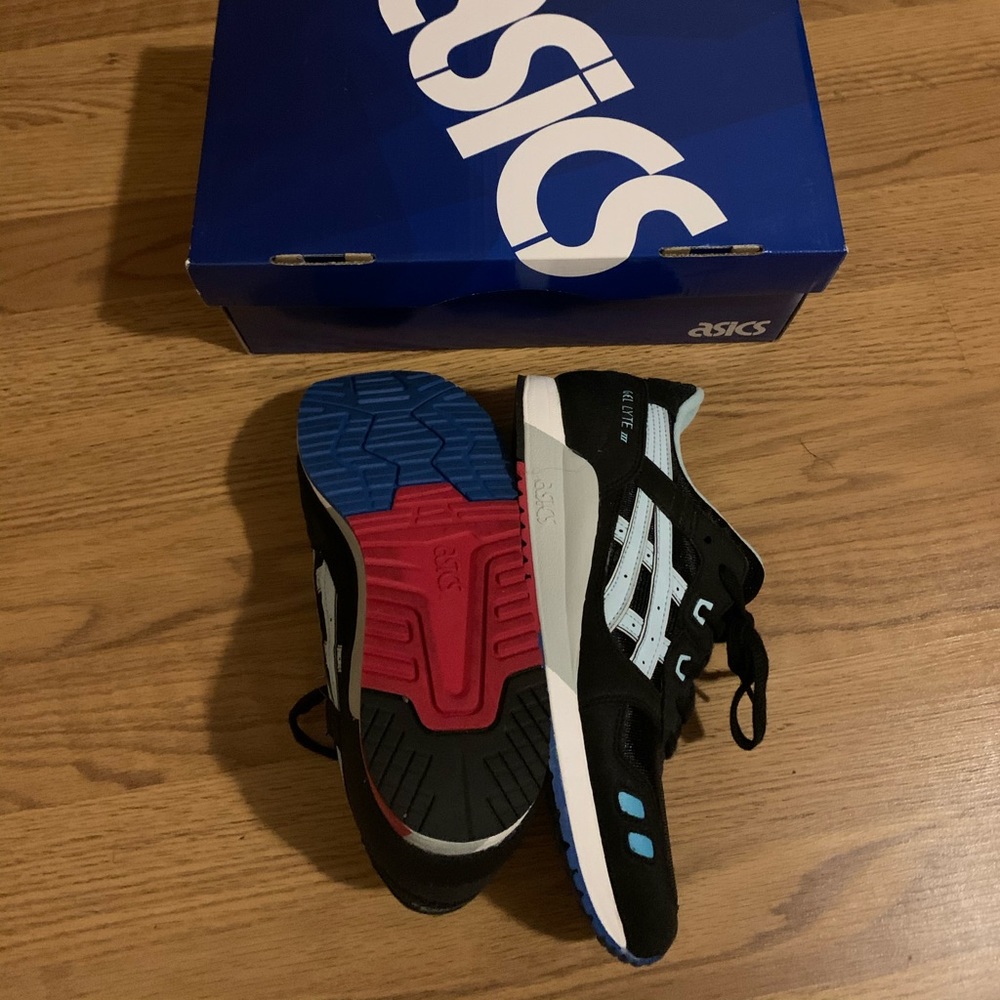 ASICS Gel-Lyte III GS BIG KIDS SZ 7